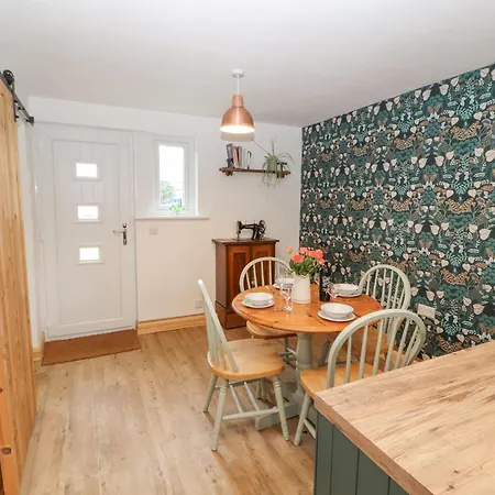 Holiday home 32 Friar Row *