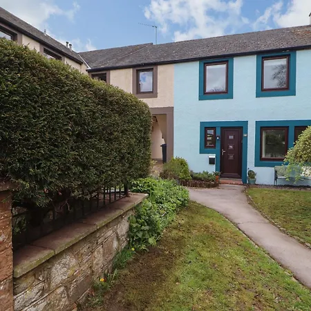 32 Friar Row * Wigton